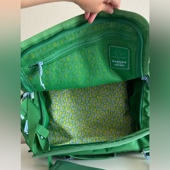Drunk Elephant to the MoonGo Bag 32L - Picture 3 of 15